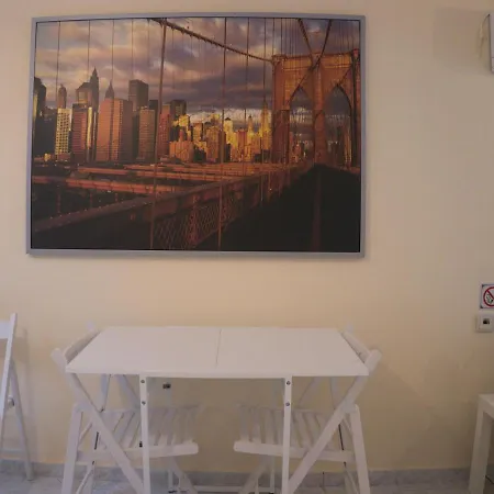 Modern Cozy In דירה